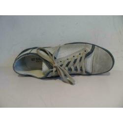 Sportieve grijze sneakers 44