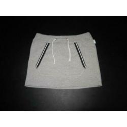 Super gaaf zilver glitter NAME IT sweat rokje maat 6/116.