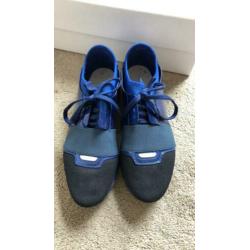 Balenciaga race runner