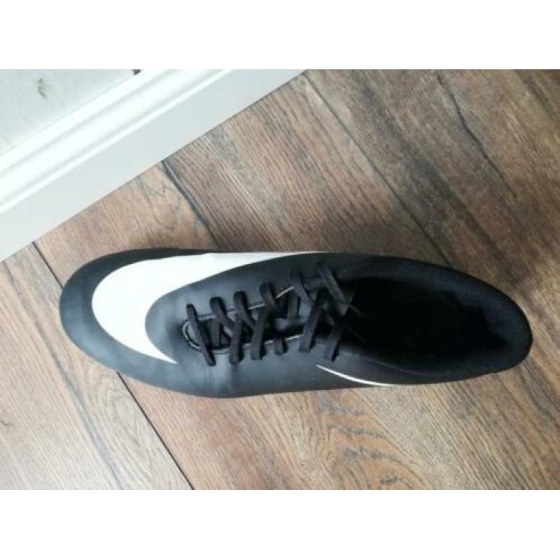Nike Voetbalschoenen, rugbyschoenen, hokeyschoenen maat 43