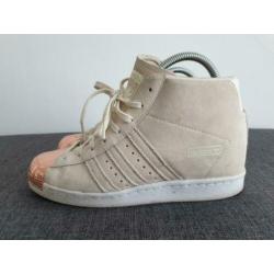 Adidas maat 42