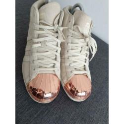 Adidas maat 42