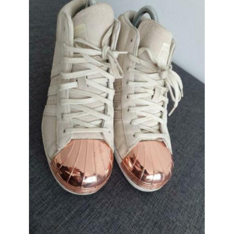 Adidas maat 42