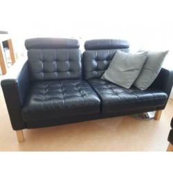 Leren, lederen bankstel met 2 fauteuls en hocker, bezorgd