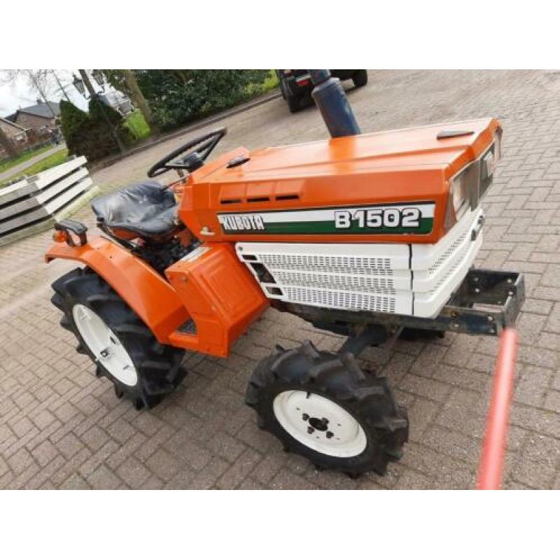 Keurige Kubota b1502 minitractor minitrekker