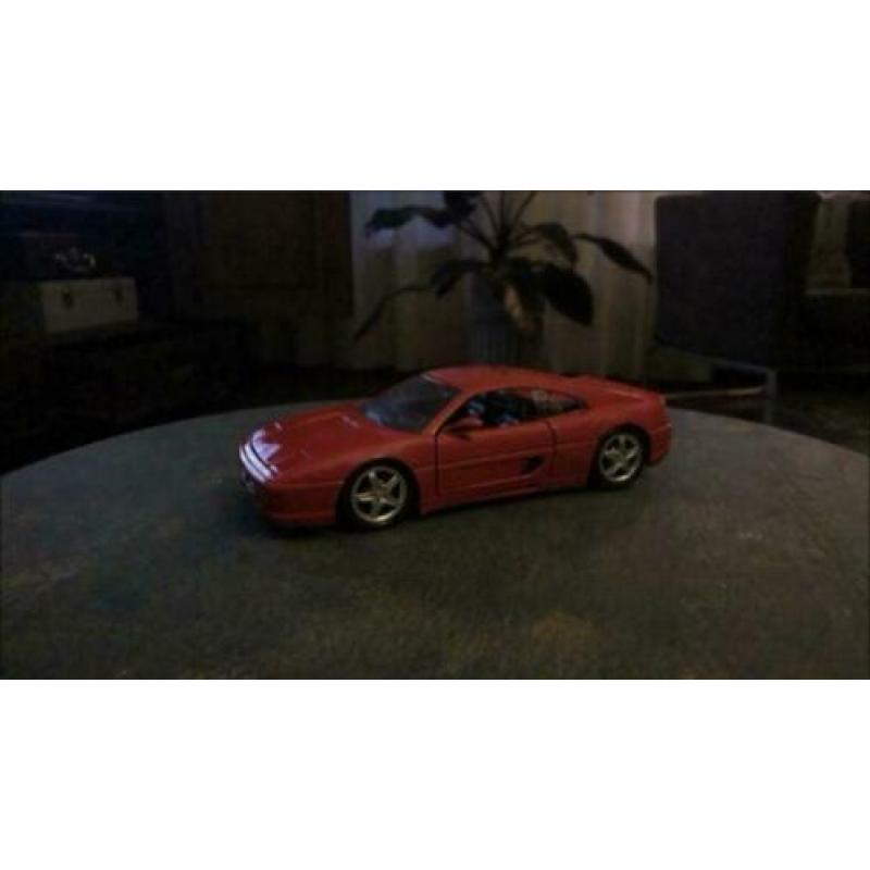 Ferrari F355 berlinetta 1:24 Te Koop!