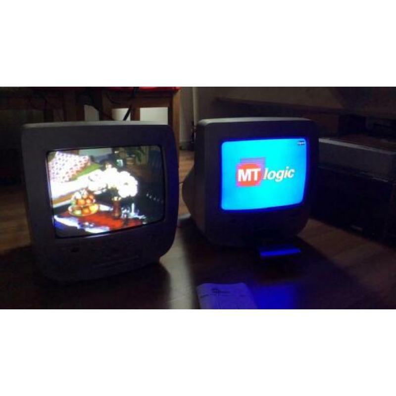 Tv met ingebouwde dvd speler (2stuks) TEAB