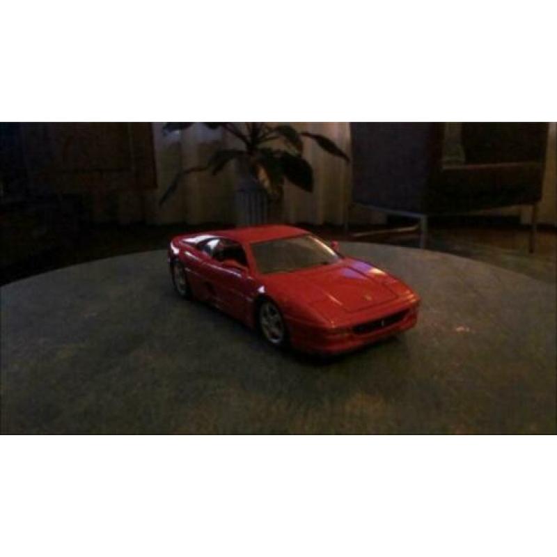 Ferrari F355 berlinetta 1:24 Te Koop!