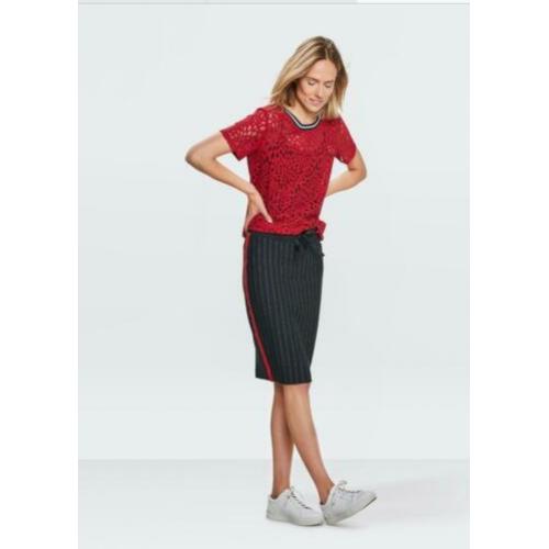 WE fashion stretch donkerblauw rood sportief rokje maat S