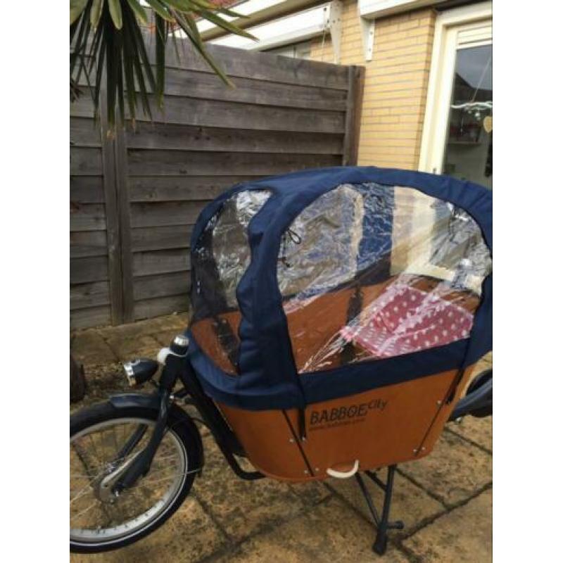 Overkapping van bakfiets babboe city, (niet de fiets)