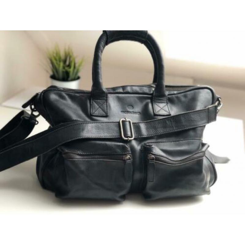 Zwarte leren (luier)tas