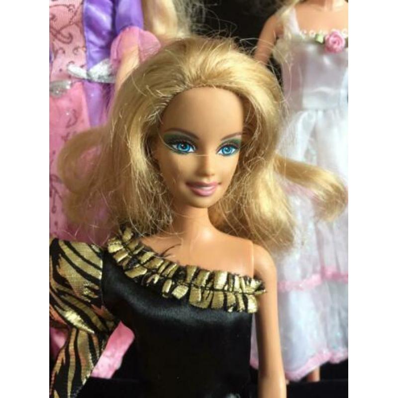 7 mooie Barbie s