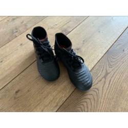 Voetbalschoenen Adidas-Preditor mt 32