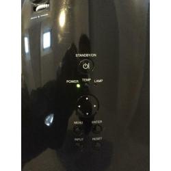 Hitachi Beamer | PJ-TX 300 | HD ready