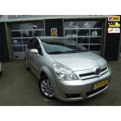 Toyota Verso 1.8 VVT-i Dynamic