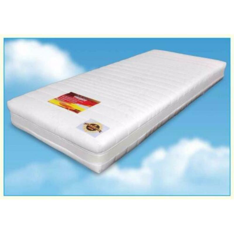 sales matrassen 90x200 € 39,-,180x200 € 125,-