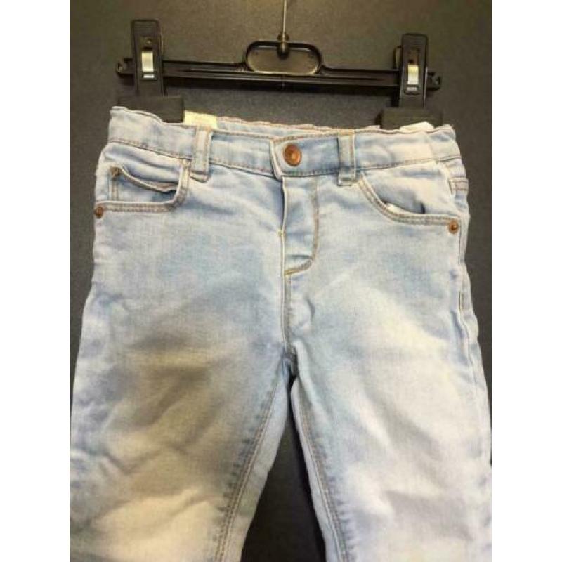 Zara skinny jeans, maat: 104