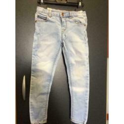 Zara skinny jeans, maat: 104