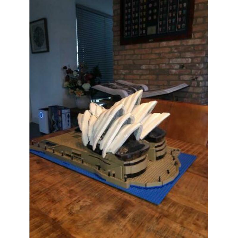 Sydney opera house lego