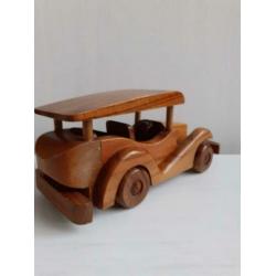 Houten auto 1