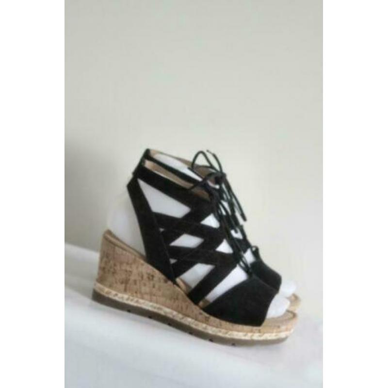 Nieuw! Gabor - Zwart suede sandalen met sleehak - Mt 36