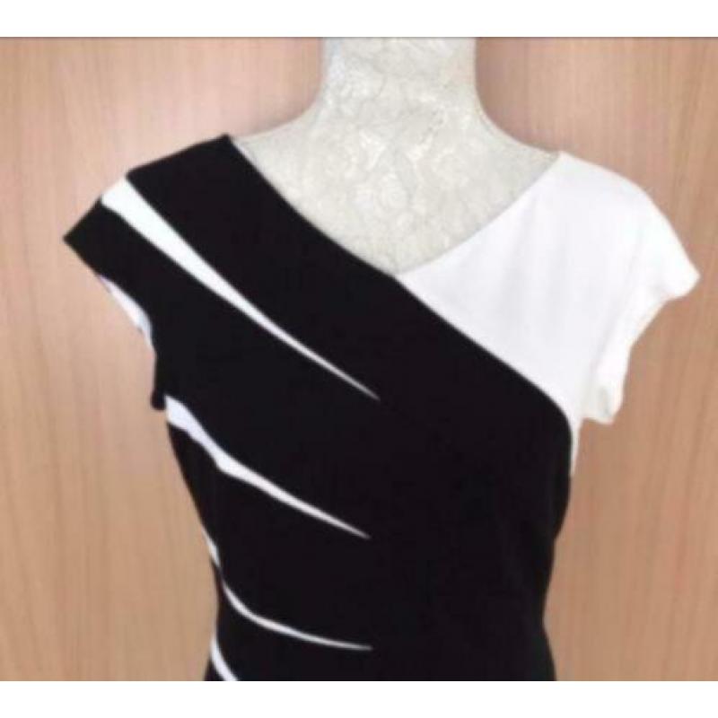 Escada jurk maat 36/S