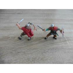 2 Papo Vikingen.