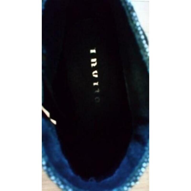 Schoenen /laarsjes / laarzen/ high heels Invito mt 38