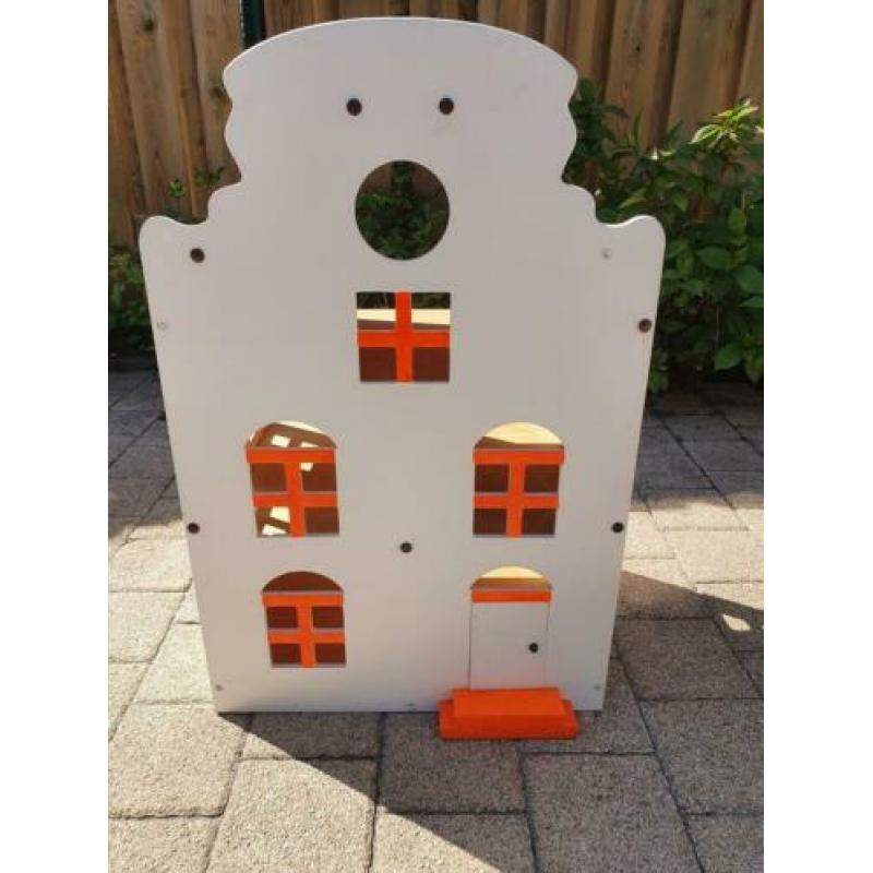 Super leuk houten poppenhuis, model grachtenpand.