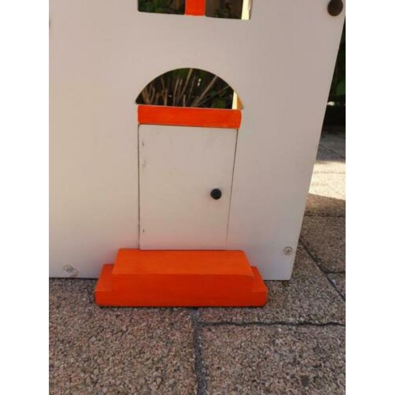 Super leuk houten poppenhuis, model grachtenpand.