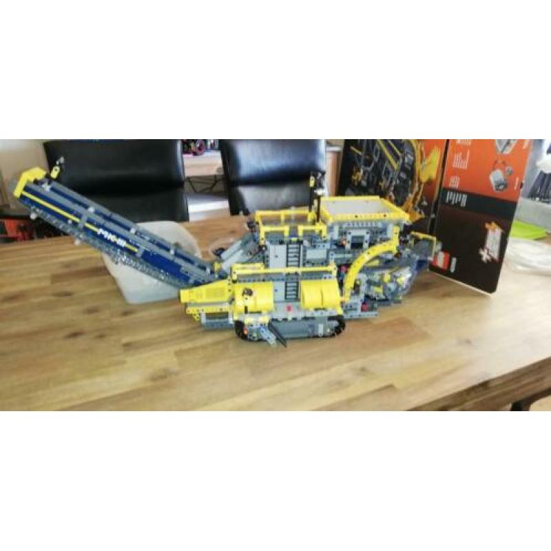Technic lego bucket wheel