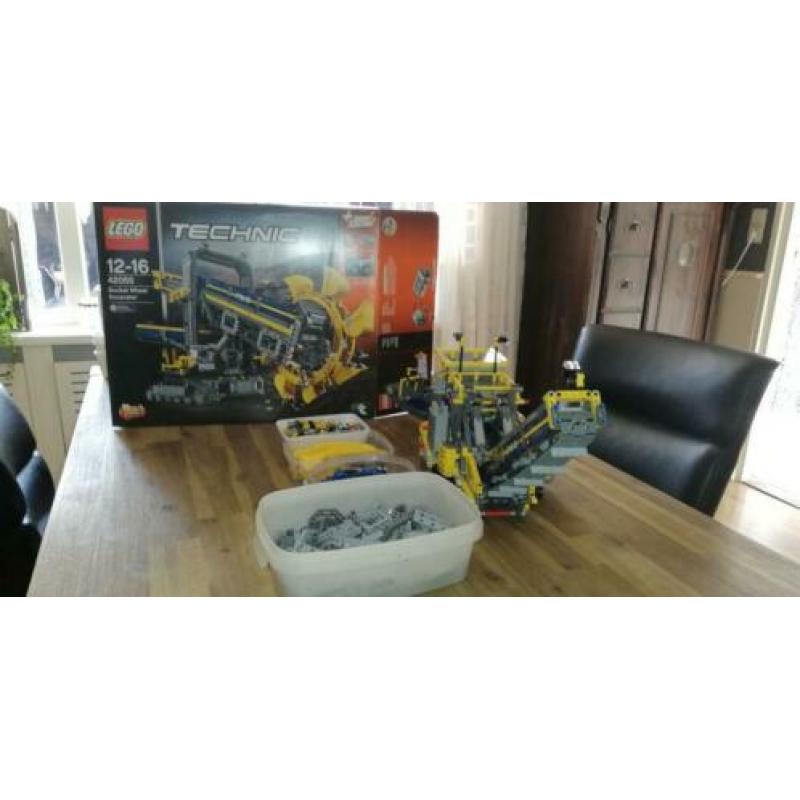Technic lego bucket wheel