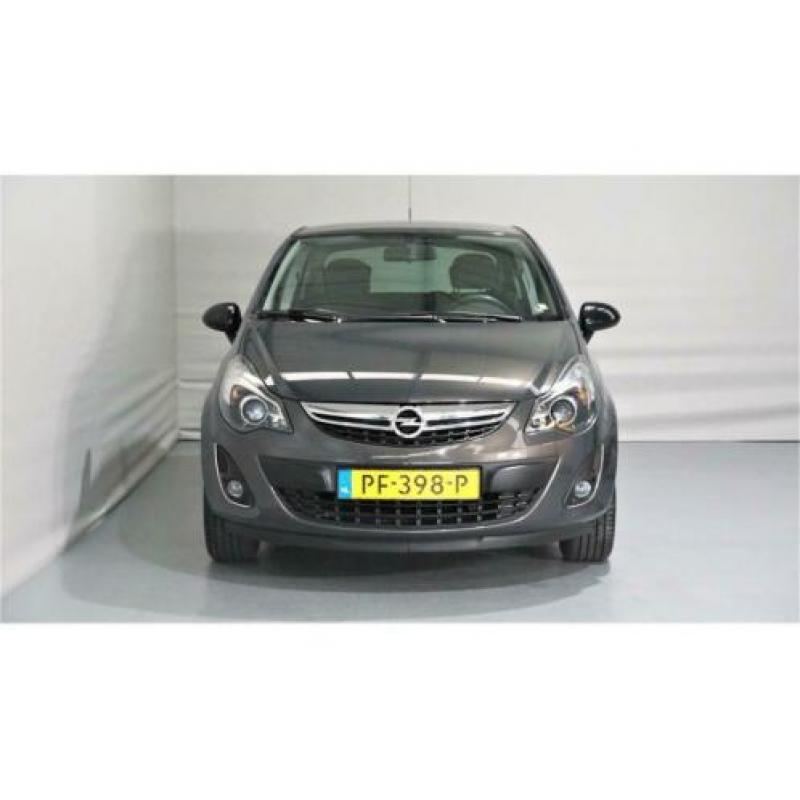 Opel Corsa 1.4-16V Color Edition 5 drs. hatchba € 7.999,00