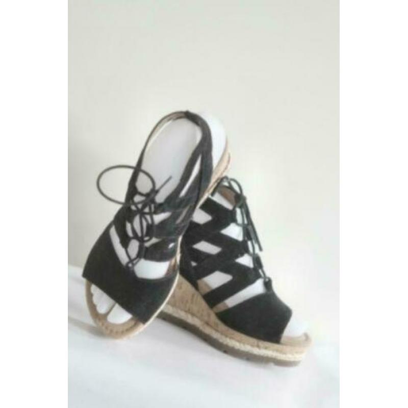 Nieuw! Gabor - Zwart suede sandalen met sleehak - Mt 36