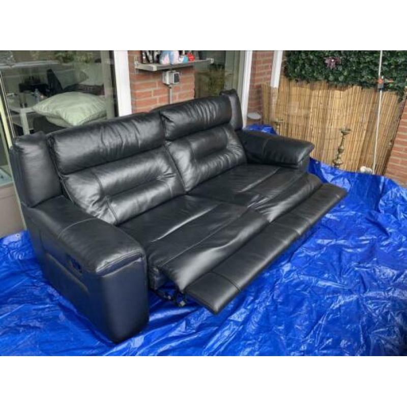 Te koop mooie zwart lederen bank stel