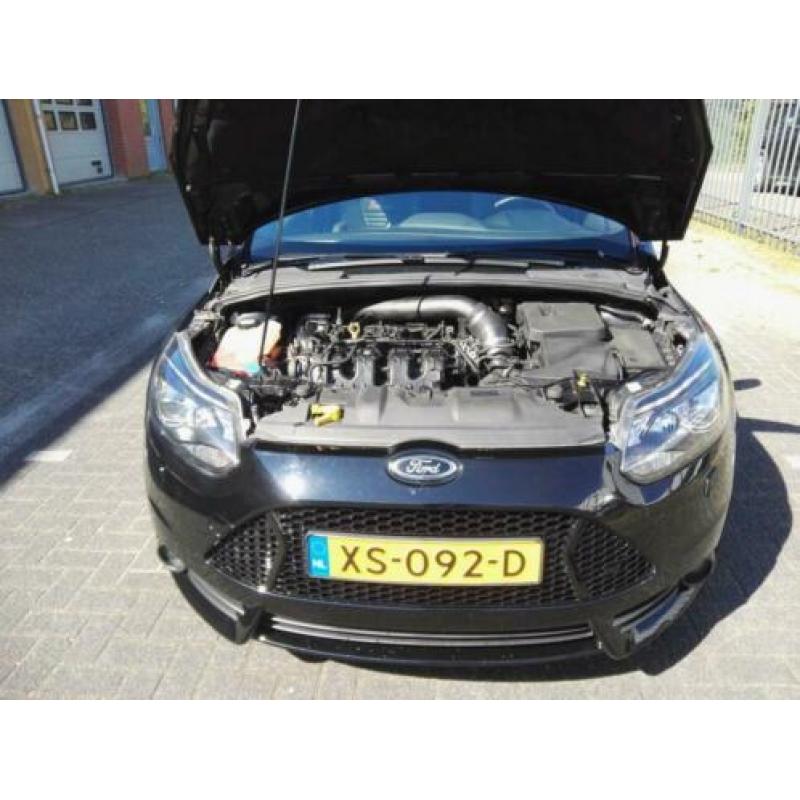 Ford Focus ST3 met 325 PK en 520 NM!!!!