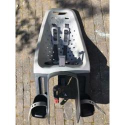 Kinder fietszitje van Yepp voor achterop.