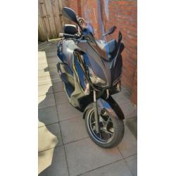 Yamaha xmax 250cc