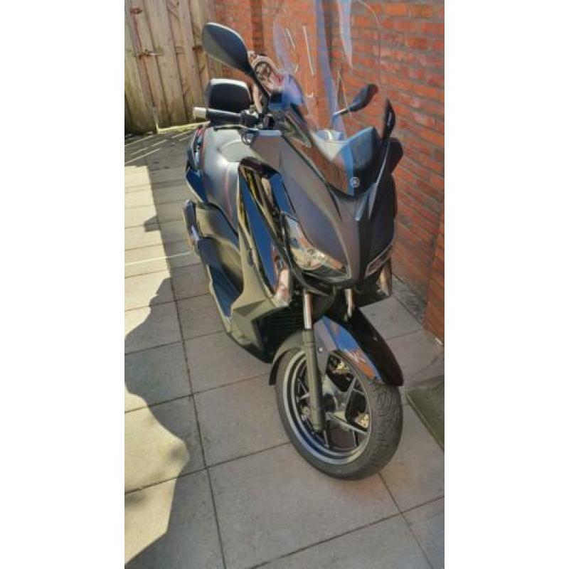 Yamaha xmax 250cc