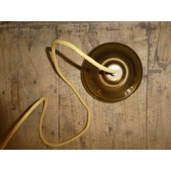 Hanglamp melkglas met bloemmotief en messing kap