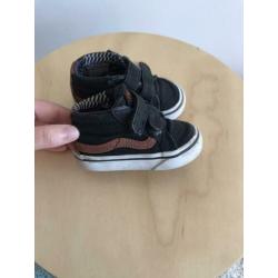 Vans 19