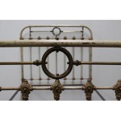 De Wirwar Antiek brocante Frans spijlenbed twijfelaar bed