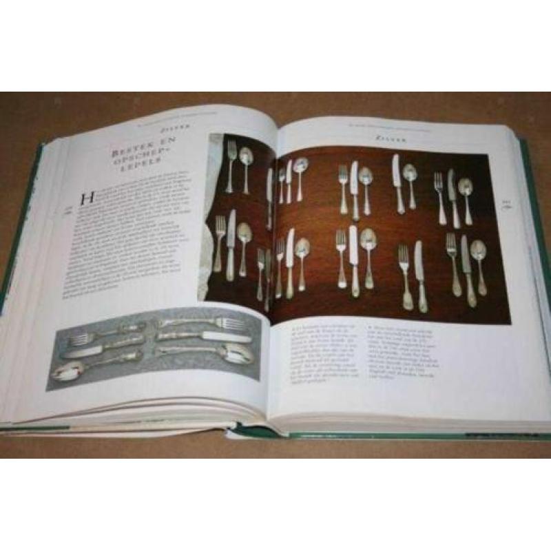 Dikke pil - De Grote Geïllustreerde Antiek Encyclopedie !!