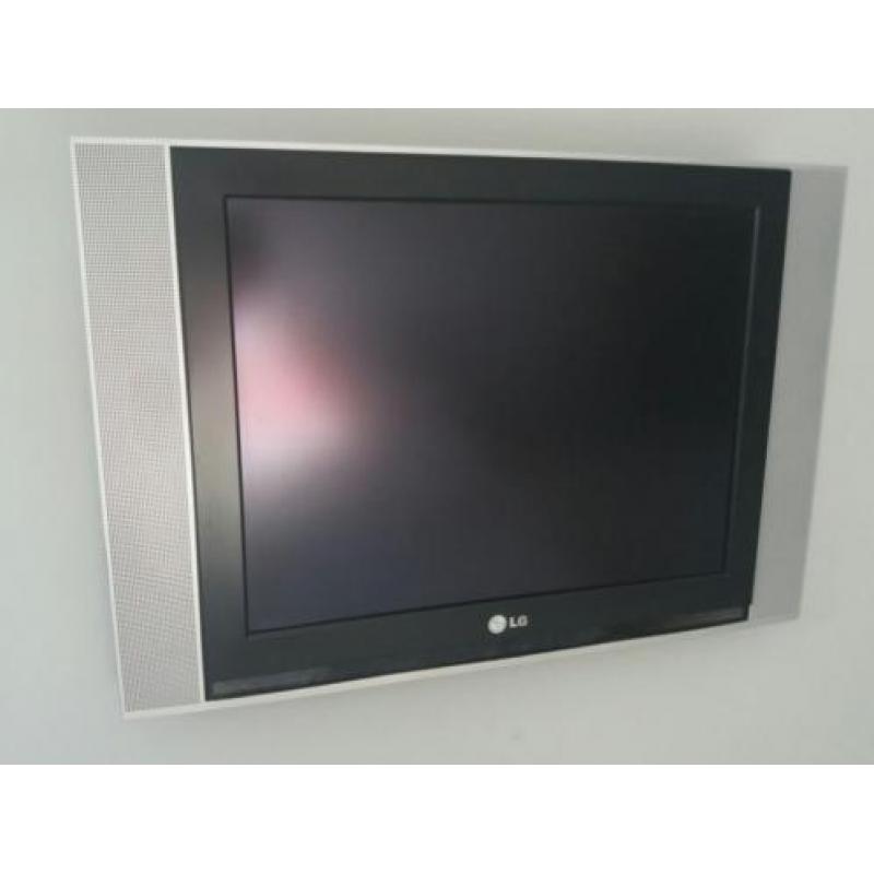 Nette LG televisie flatscreen!