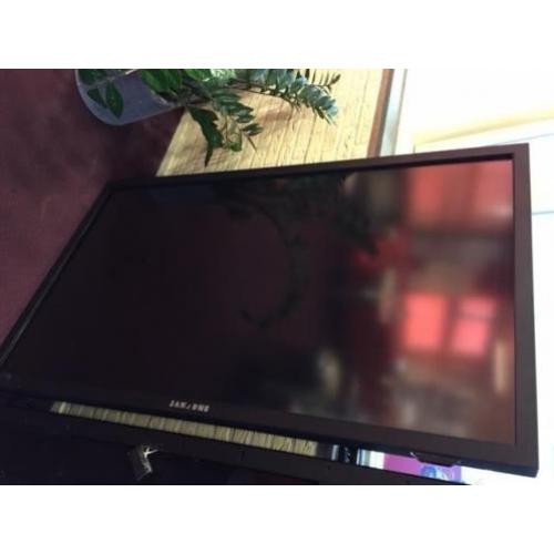 Samsung 65"