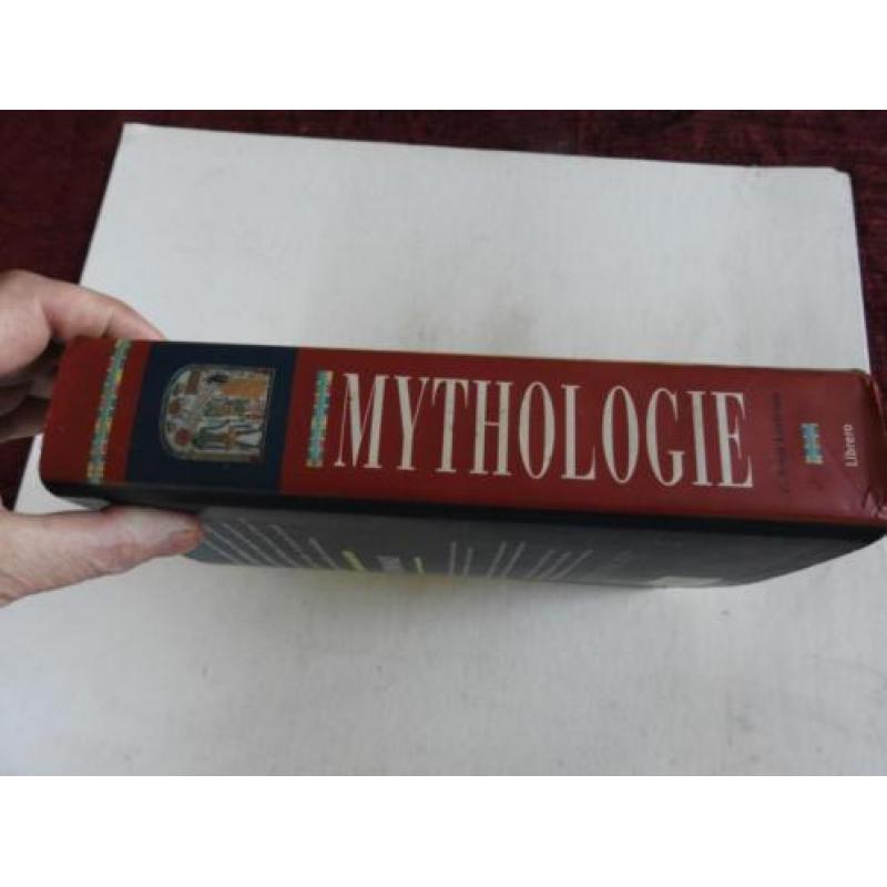 18 boeken Symbolen, Mythologie, stijlen, schrift, ornamenten