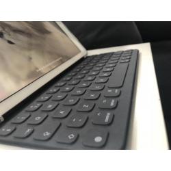 Smart keyboard apple ipad pro 9.7 inch