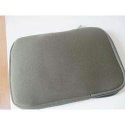 BREE neopreen hoes iPad mini of andere tablet grijs/groen