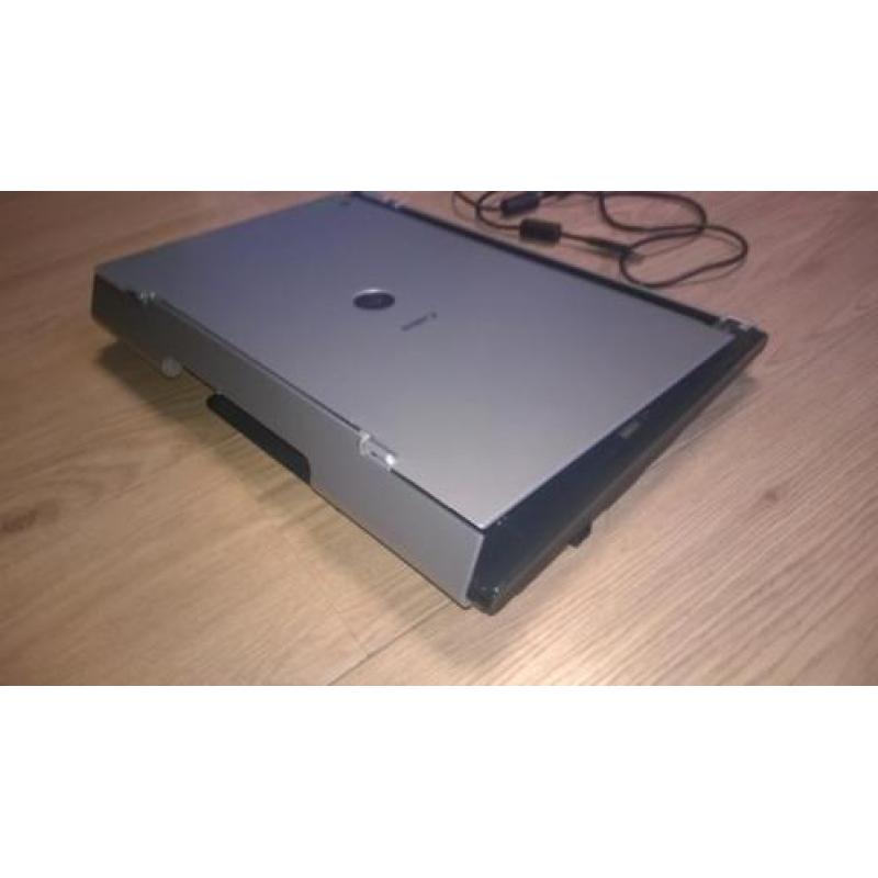 Canon flatbed scanner
