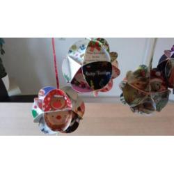 Kerstballen karton voor decoratie